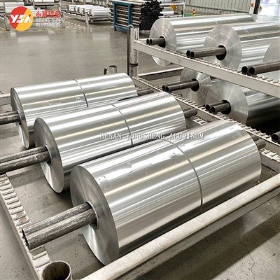 Feuille d'aluminium pour conteneurs